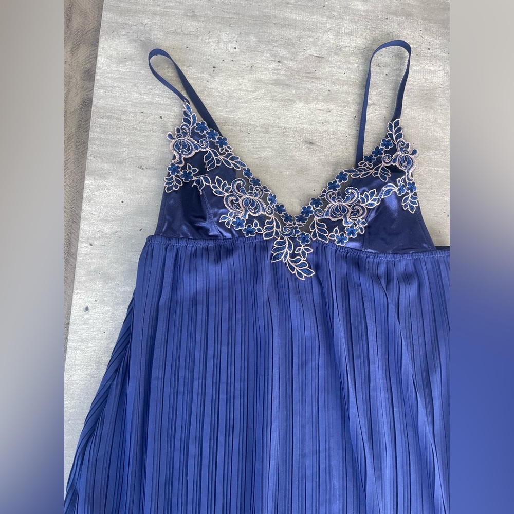 Vintage dress, never worn, in great condition - Picture 3 of 3